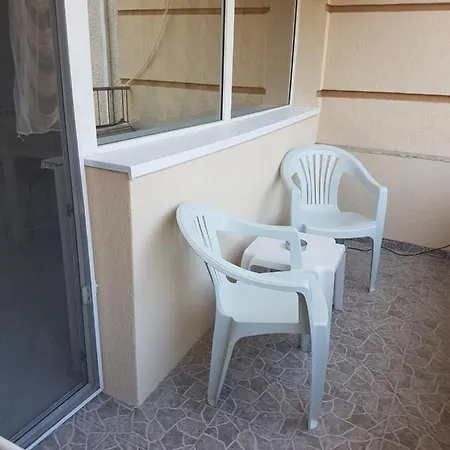Eli Διαμέρισμα *